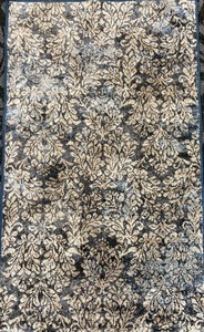 lot 103 image: Kas Provence Machine-Made Loomed Area Rug - Damask CharcoalNavyBeige 26 x 43