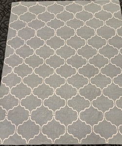 lot 133 image: Area Rug - BlueGrey & White Quatrefoil Trellis Pattern - 8 x 11 6