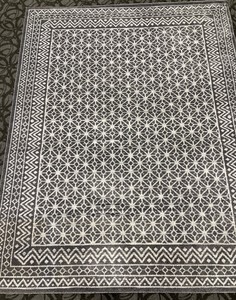 lot 143 image: Nourison - Palermo Collection Area Rug - 8 x 10 - #1