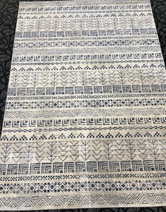 lot 151 image: KAS - Carmen 7611 Ivory Tulum Rug - 710 x 112