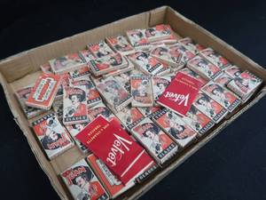 VINATGE SHAVING RAZORS PLUS BLADES