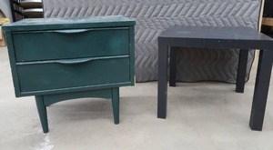 lot 69 image: 2 END TABLES