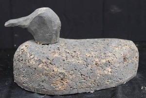 lot 106 image: VINTAGE DUCK DECOY