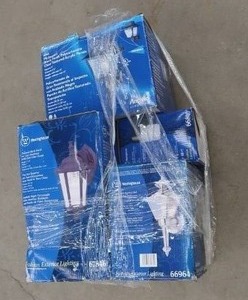 lot 121 image: OUTDOOR LIGHTING FIXTURES