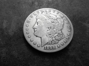 lot 19 image: 1890 CC Morgan Silver Dollar