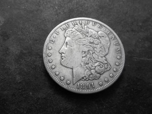 lot 22 image: 1891 CC Morgan Silver Dollar