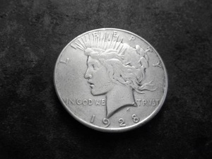 lot 41 image: 1928 Peace Silver Dollar