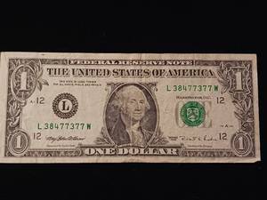 lot 70 image: 1995 Federal Reserve $1 Note Error � 295 micro back plate error � Lot C - #38477377w - TAX EXEMPT