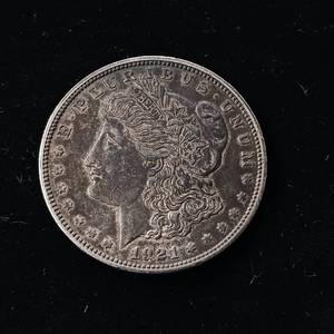 lot 71 image: 1921-D  Morgan Silver Dollar � 90% Silver � Extra Fine - TAX EXEMPT
