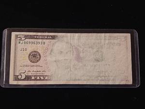 lot 125 image: Unknown Year Ink Error $5 Federal Reserve Note  - TAX EXEMPT