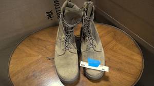lot 56 image: McRae Mil-spec hot weather coyote combat boots size 9