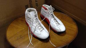 lot 34 image: Nike Jordan 13 Retro Cherry and white size 13
