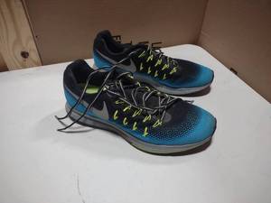 lot 119 image: Nike air zoom pegasus 33 running shoe size 12 black blue glow
