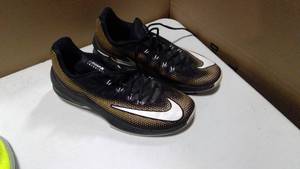 lot 131 image: Nike air max Infuriate low basketball shoes black white gold size 12