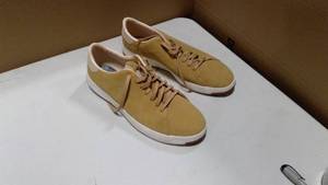 lot 139 image: Cole Haan GrandPro Tennis sneaker hawthorn suede material size 12