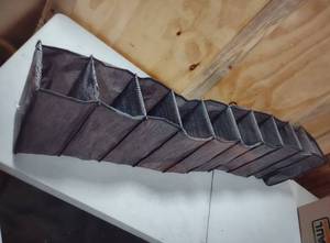 lot 148 image: 10 pair Hanging Shoe Organizer Gray