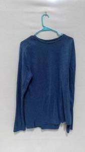 lot 183 image: Champion long sleeve size L