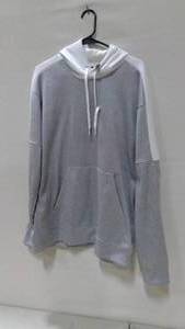 lot 225 image: Addidas Hoodie size XL