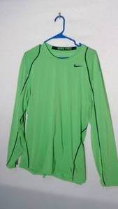lot 265 image: Nike Pro Fitted Long Sleeve size XL