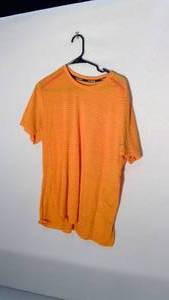 lot 275 image: Nike Running Dri-Fit T size XL