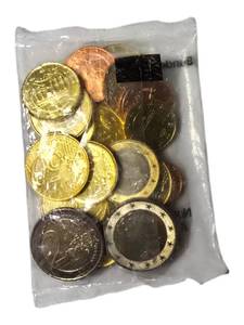 lot 28 image: 2002 Euro Starter Kit - An Exquisite Collection of Uncirculated Coins from Germany