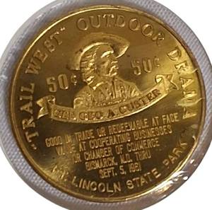 lot 59 image: Dakota Territory Centennial Coins from 1961 in Uncirculated condition