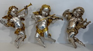 lot 50 image: Vintage Baroque Style Cherubs w Instruments