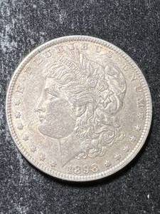 lot 09 image: 1898 US MORGAN SILVER DOLLAR