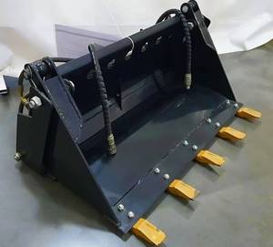 lot 45 image: AGT 4-1 Mini Skid Bucket with Teeth