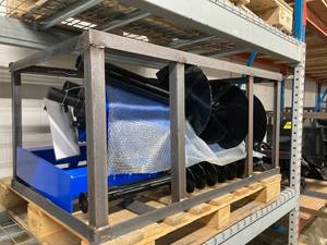 lot 33 image: AGT Skid Steer Auger