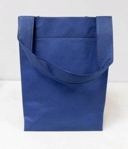 lot 35 image: Navy 8 x 4 x 10 Totes