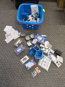 lot 22 image: Lot of Electric Supplies