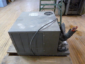 lot 11 image: Perlick Glycol Chiller