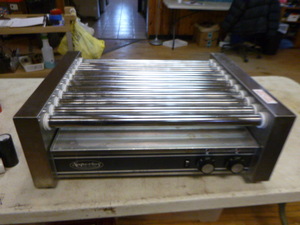 lot 15 image: Superior Commercial Hot Dog  Roller