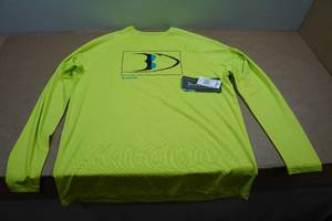 lot 52 image: Blackfish Swift UPFCooling Long Sleeve - Medium