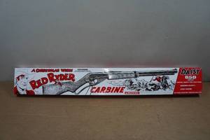 lot 89 image: Daisy Red Ryder 650 Shot A Christmas Wish BB Gun