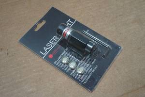 lot 123 image: Laser Red Dot Sight