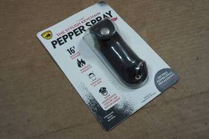 lot 125 image: Guard Dog Pepper Spray Keychain