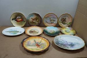 lot 168 image: Wildlife Themed Decorative Plates