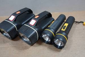 lot 169 image: 4 Ray-O-Vac Flashlights