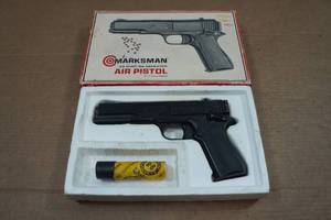 lot 183 image: Marksman 20 Shot BB Repeater Air Pistol