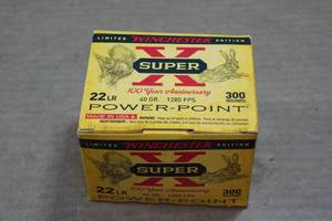 lot 210 image: 300 Winchester Super-X Power Point .22 LR 40 GR SP Ammo