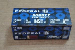 lot 235 image: 10 Federal Shorty 12 Gauge 1-34 8 Shot Shotshells
