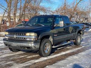 lot 15 image: 1999 CHEVROLET SILVERADO 2500 LS 4x4 (NO RESERVE)