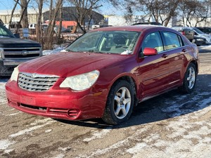 lot 28 image: 2007 CHRYSLER SEBRING TOURING 100k Miles  No Accidents (NO RESERVE)