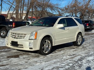 lot 11 image: 2007 CADILLAC SRX V6 All Wheel Drive  No Accidents (NO RESERVE)