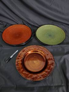 lot 84 image: Set of 3 Ceramic Plates with Concentric Ring Glaze - Red-Orange, Green, Brown