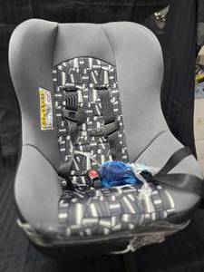 lot 47 image: Cosco  Child Car Seat