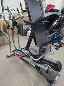 lot 69 image: ProForm Hybrid Trainer