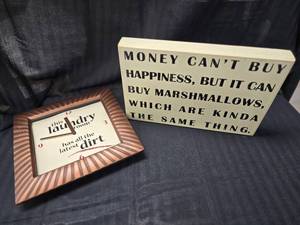 lot 102 image: Clock for laundry room and Cool wooden sign